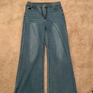 High Waisted Baggy Jeans